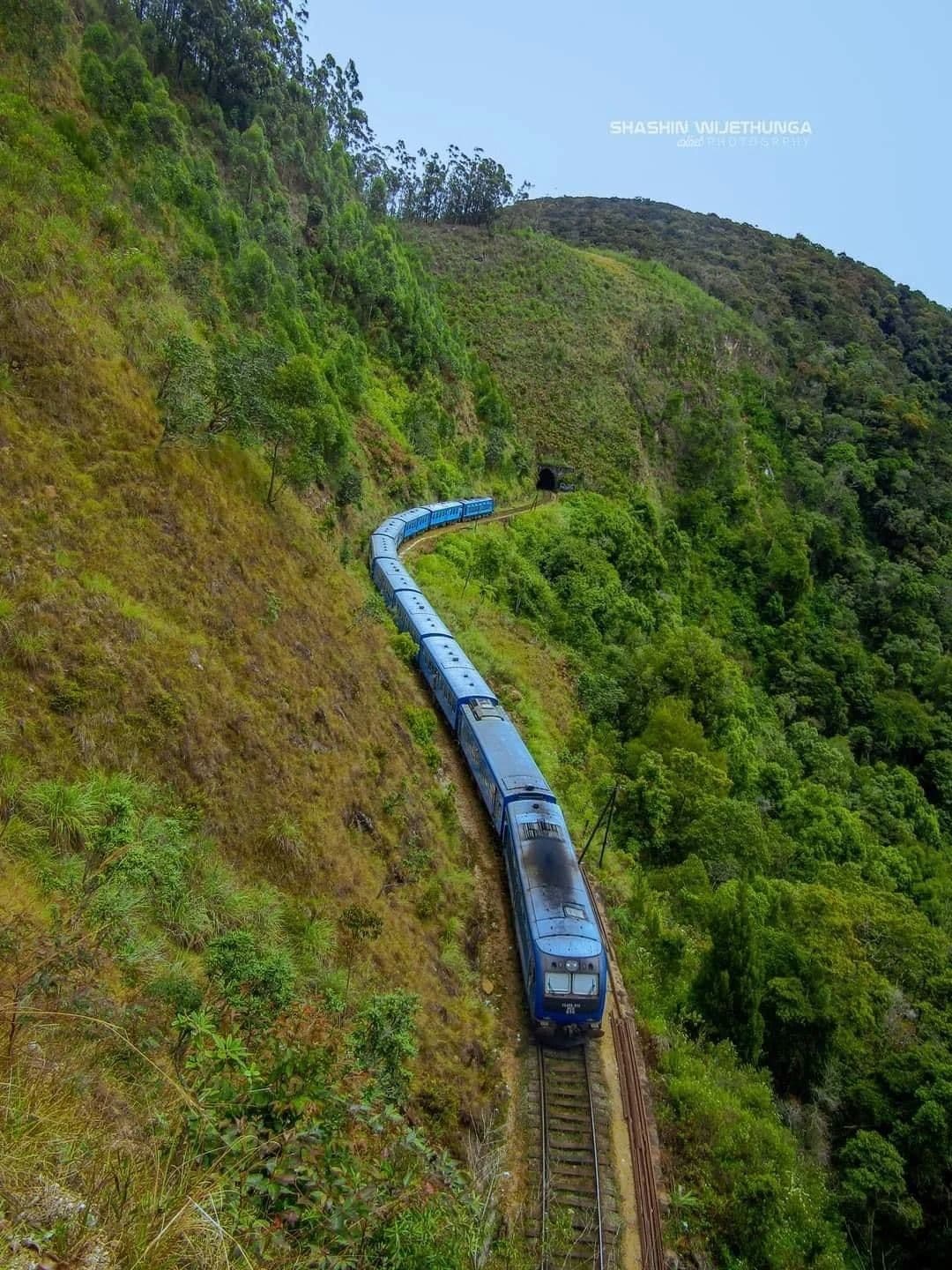 Ohiya Mountain Gap & Cloud Forest Pass